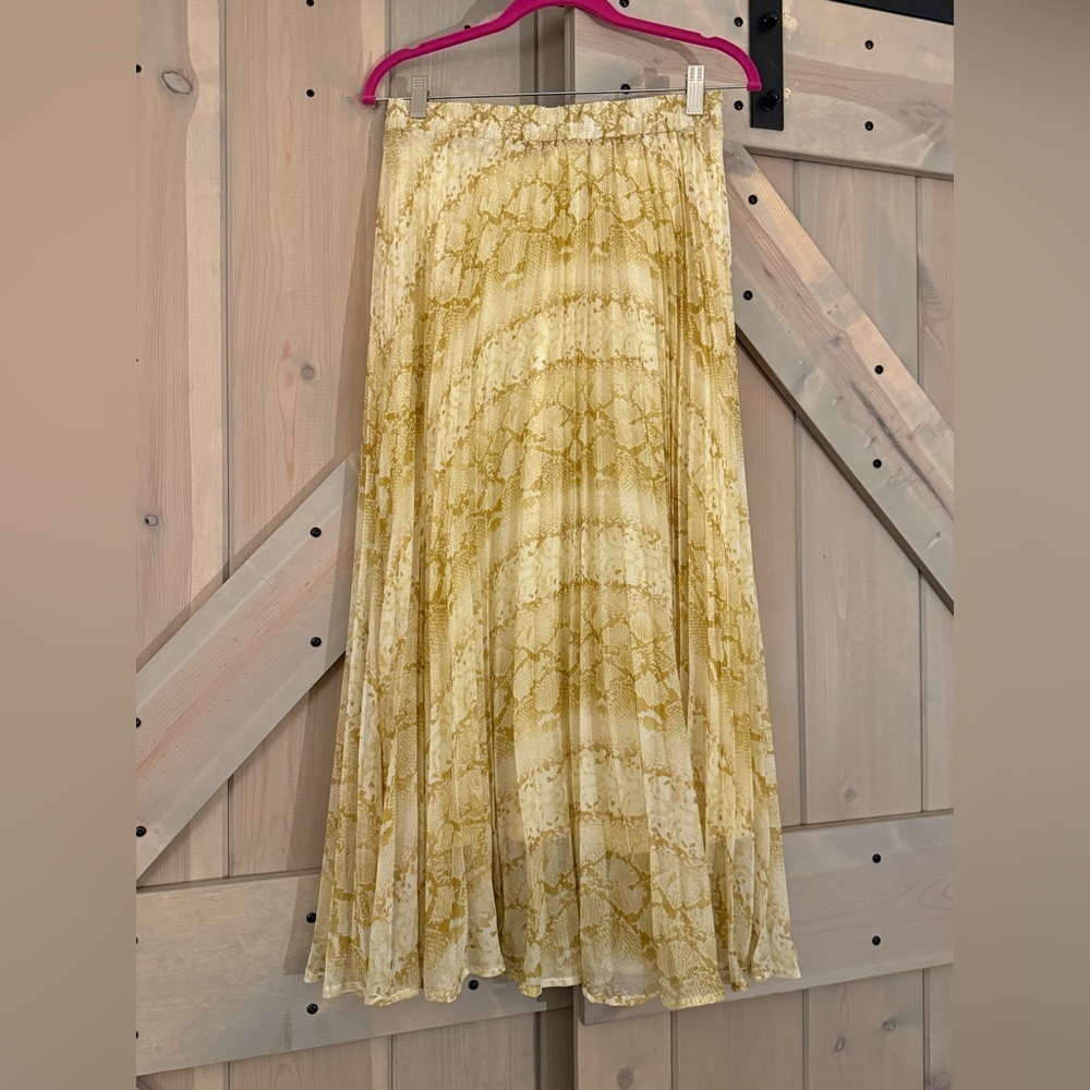 NWOT In Loom Pleated Chiffon Maxi Skirt in Mustard - Picture 4 of 7